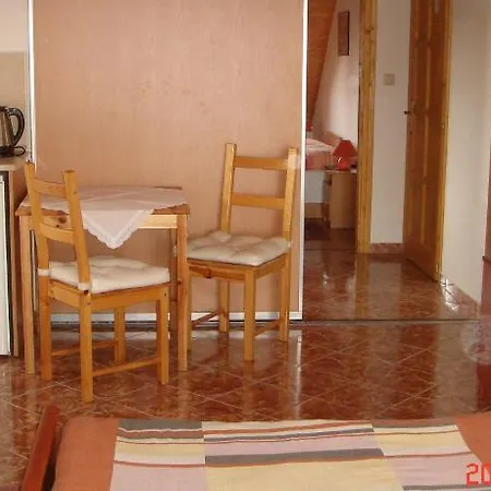 Alex Apartman * Balatonfured