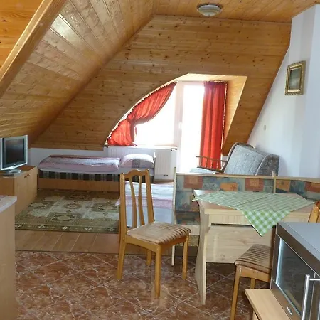 Alex Apartman *