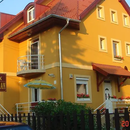 Alex Apartman